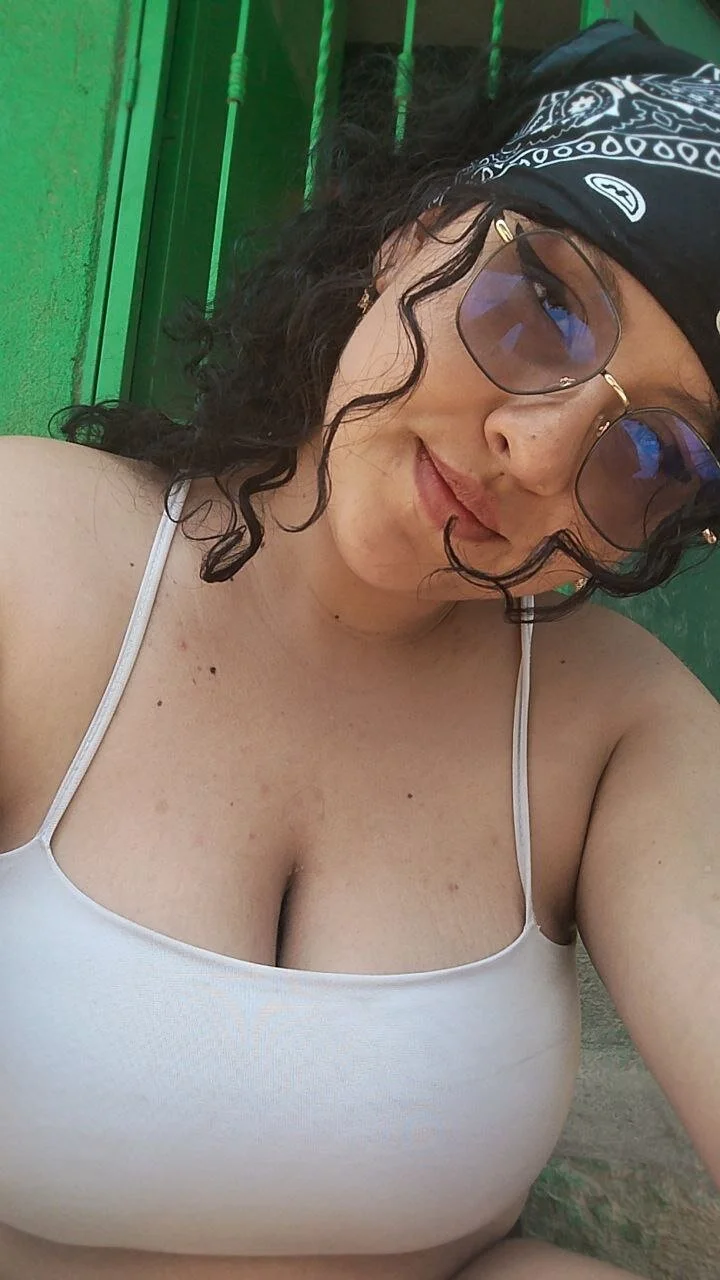 XXX Porn Photo of Nude Larissa_Antonella 10