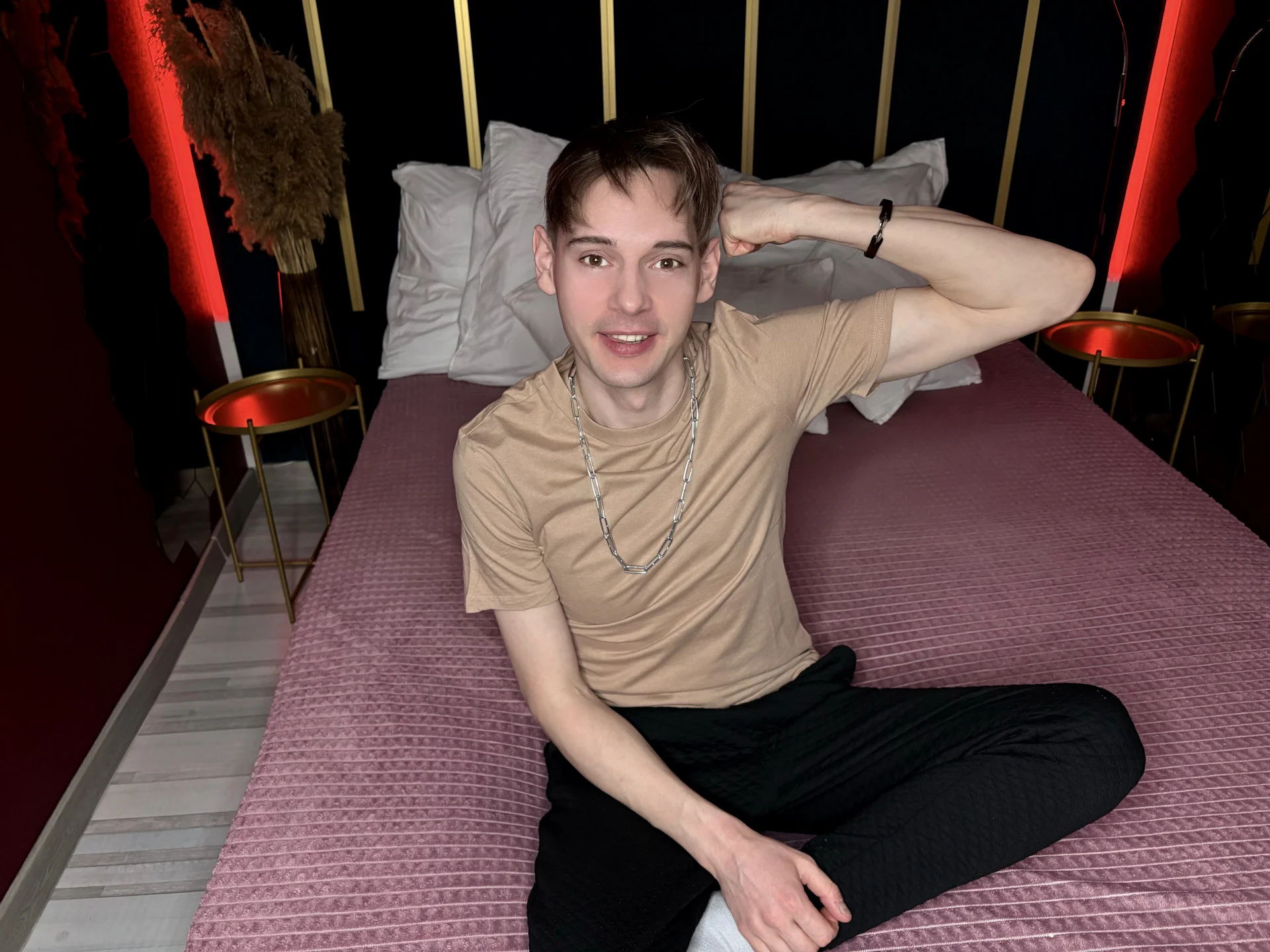 XXX Porn Photo of Nude Martin_Perry 7