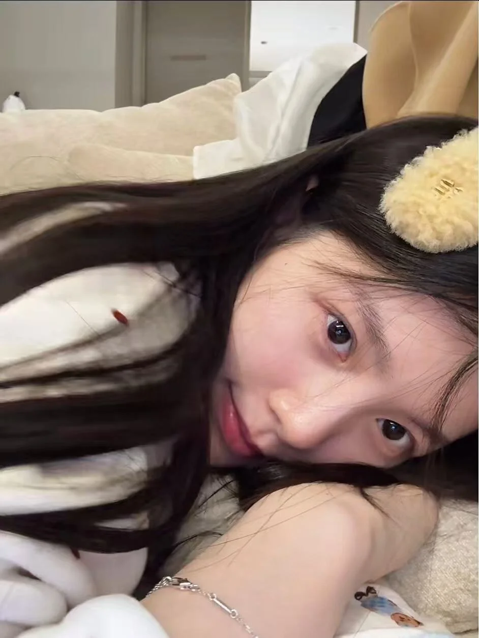 XXX Porn Photo of Nude xinxinzii 1