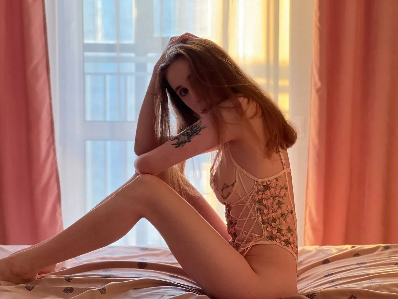 XXX Porn Photo of Nude _mira_cle_ 12