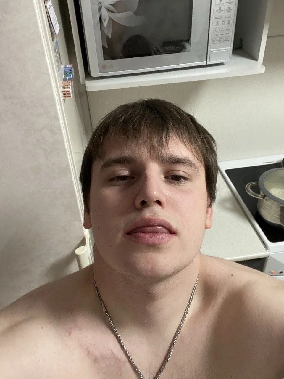 XXX Porn Photo of Nude BenwithHolly 2