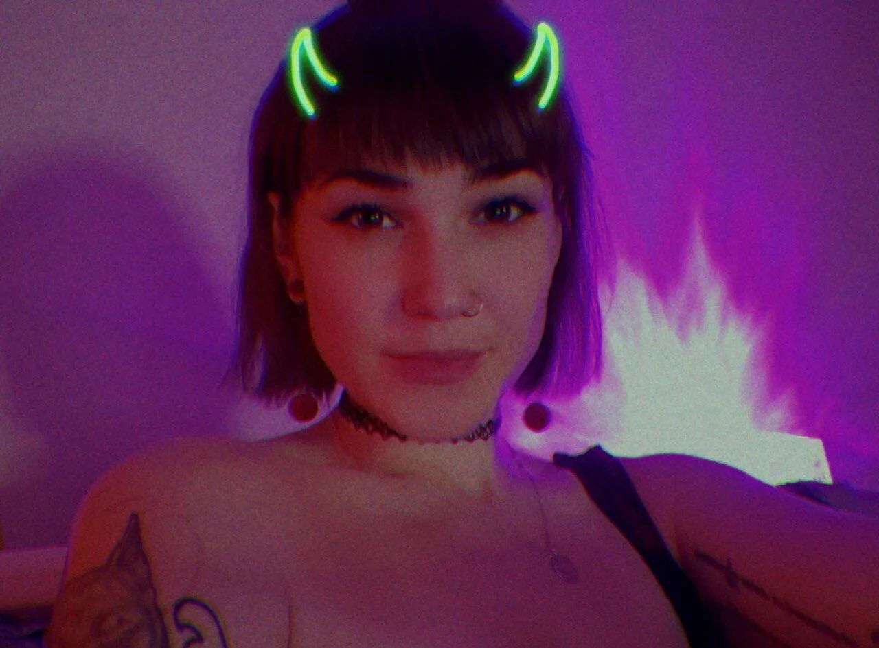XXX Porn Photo of Nude FoxRineHelen 13