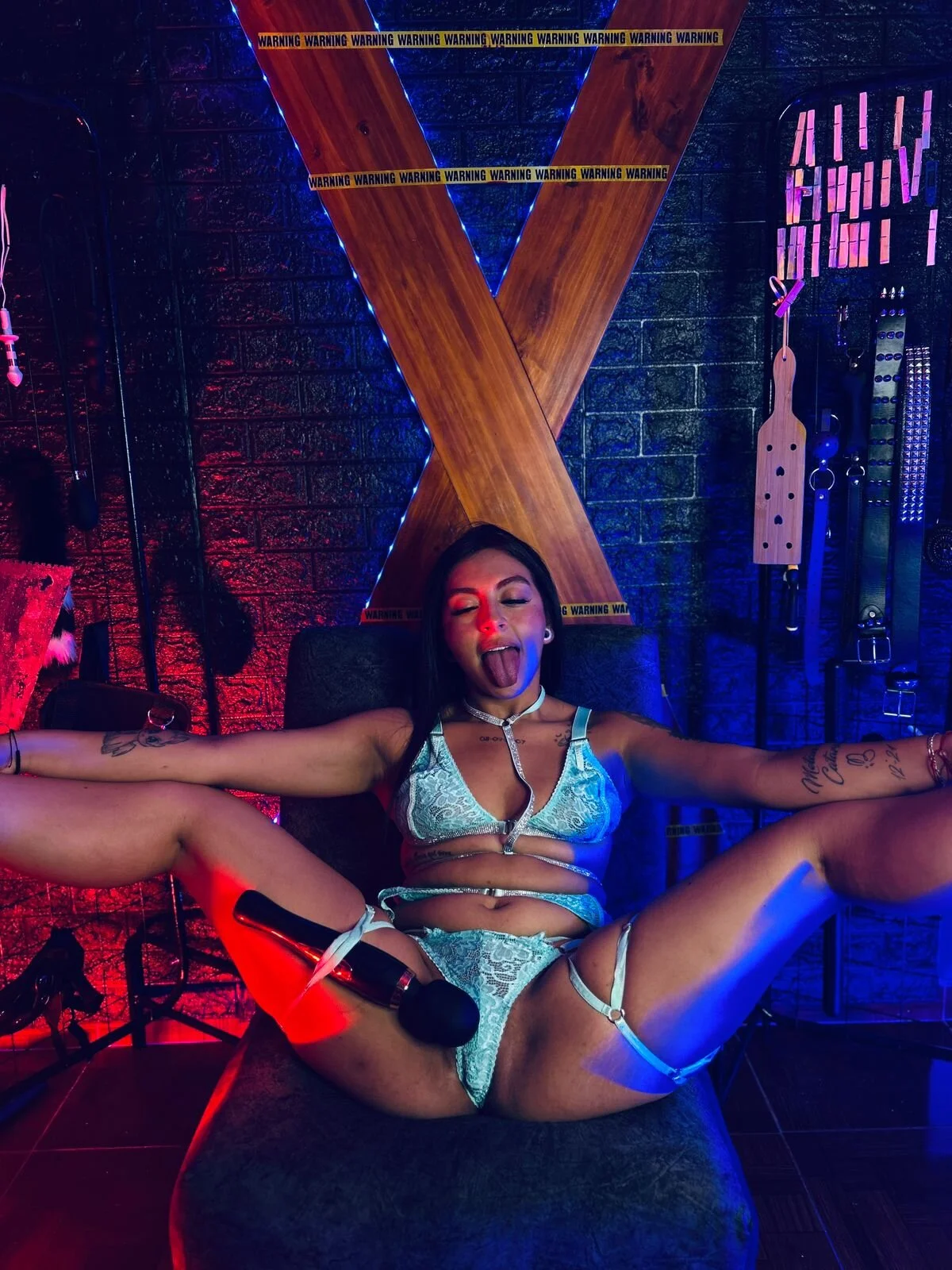 XXX Porn Photo of Nude Naty_bdsm_slave 3