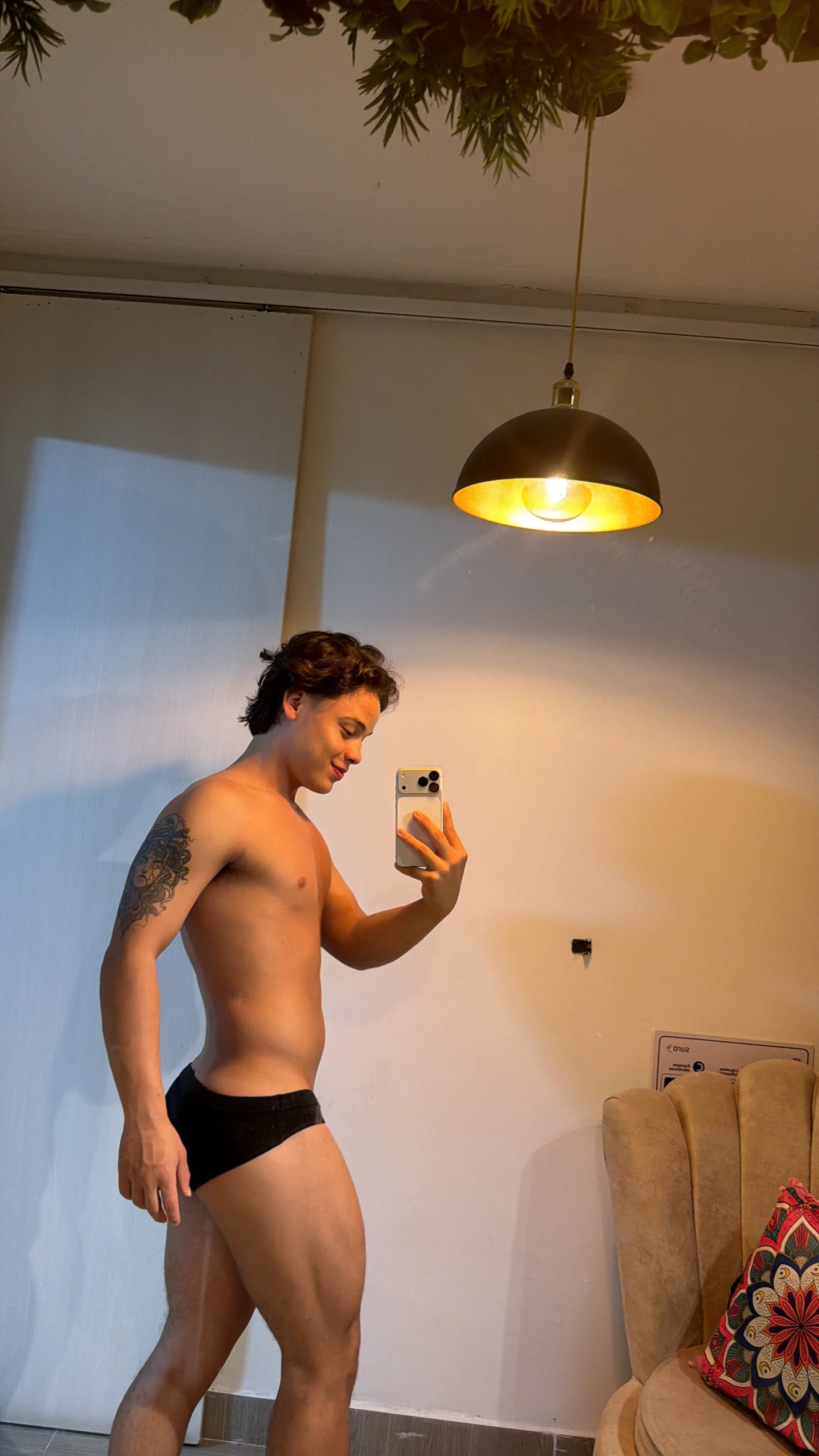 XXX Porn Photo of Nude Ethanmonroe1 3