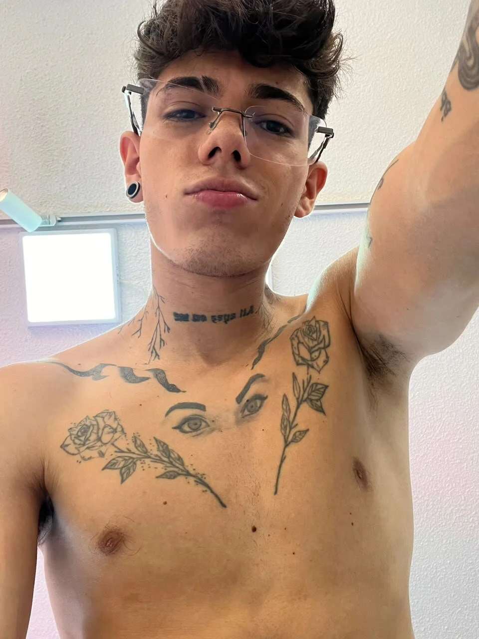 XXX Porn Photo of Nude Tommy_valverde 44