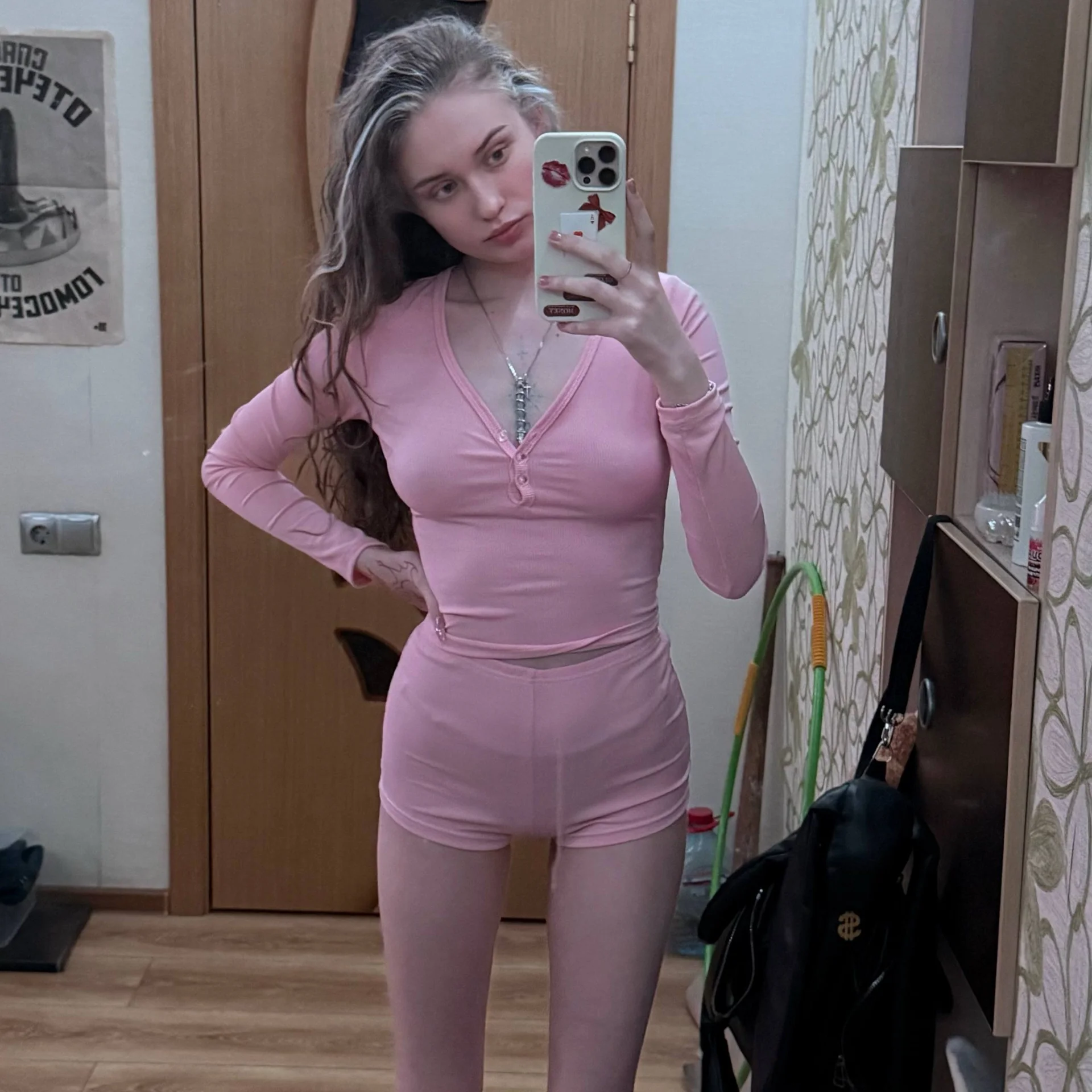 XXX Porn Photo of Nude Alyssa_Thornwod 23