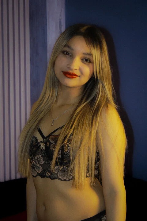 XXX Porn Photo of Nude megan_hs1 16