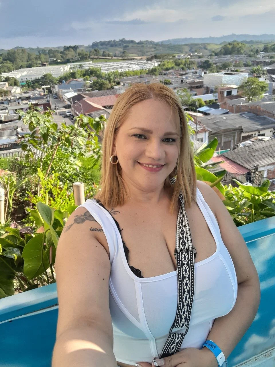 XXX Porn Photo of Nude ROOSEQUEEN 11