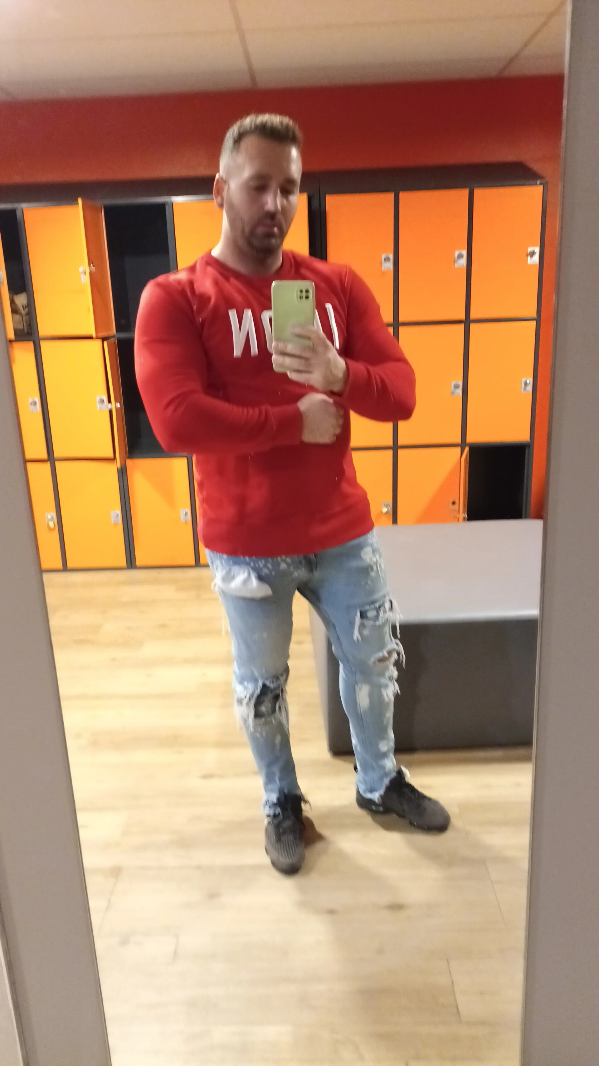 XXX Porn Photo of Nude florin421 7