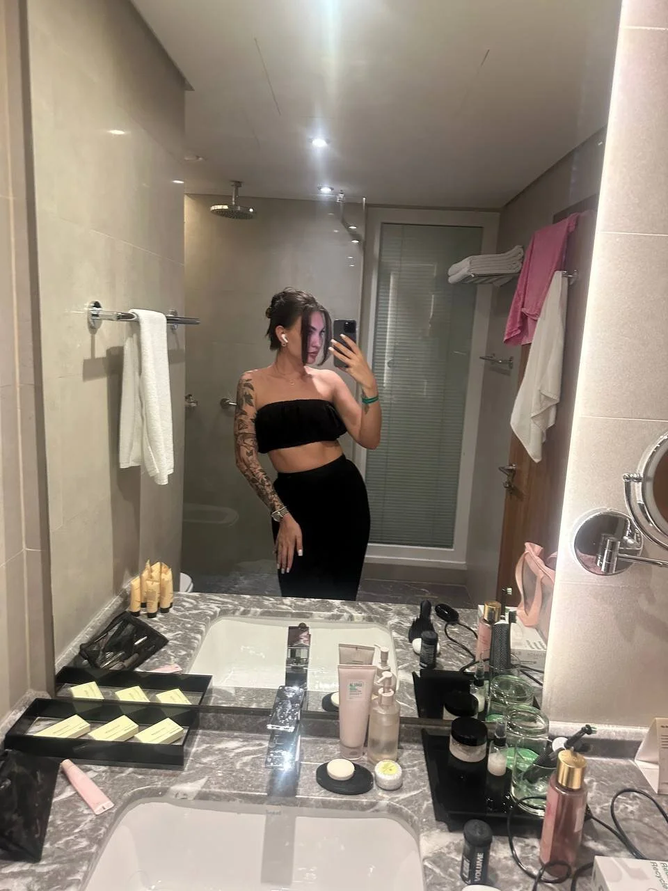 XXX Porn Photo of Nude Hollara_Bangg 31