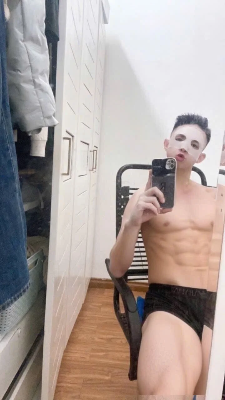 XXX Porn Photo of Nude BaoWenzday 2