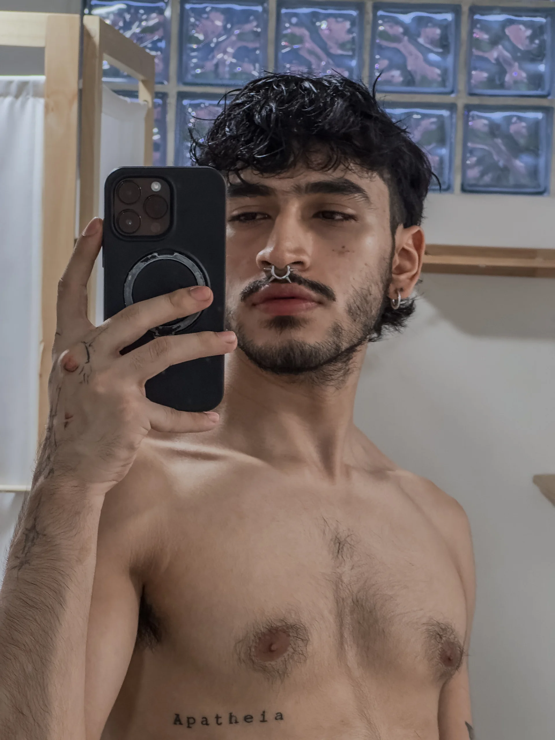 XXX Porn Photo of Nude Luan_Goon 5