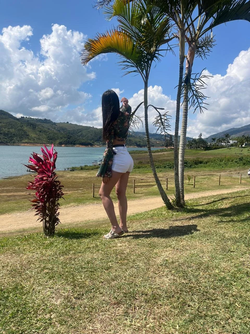 XXX Porn Photo of Nude karlaa_james 44