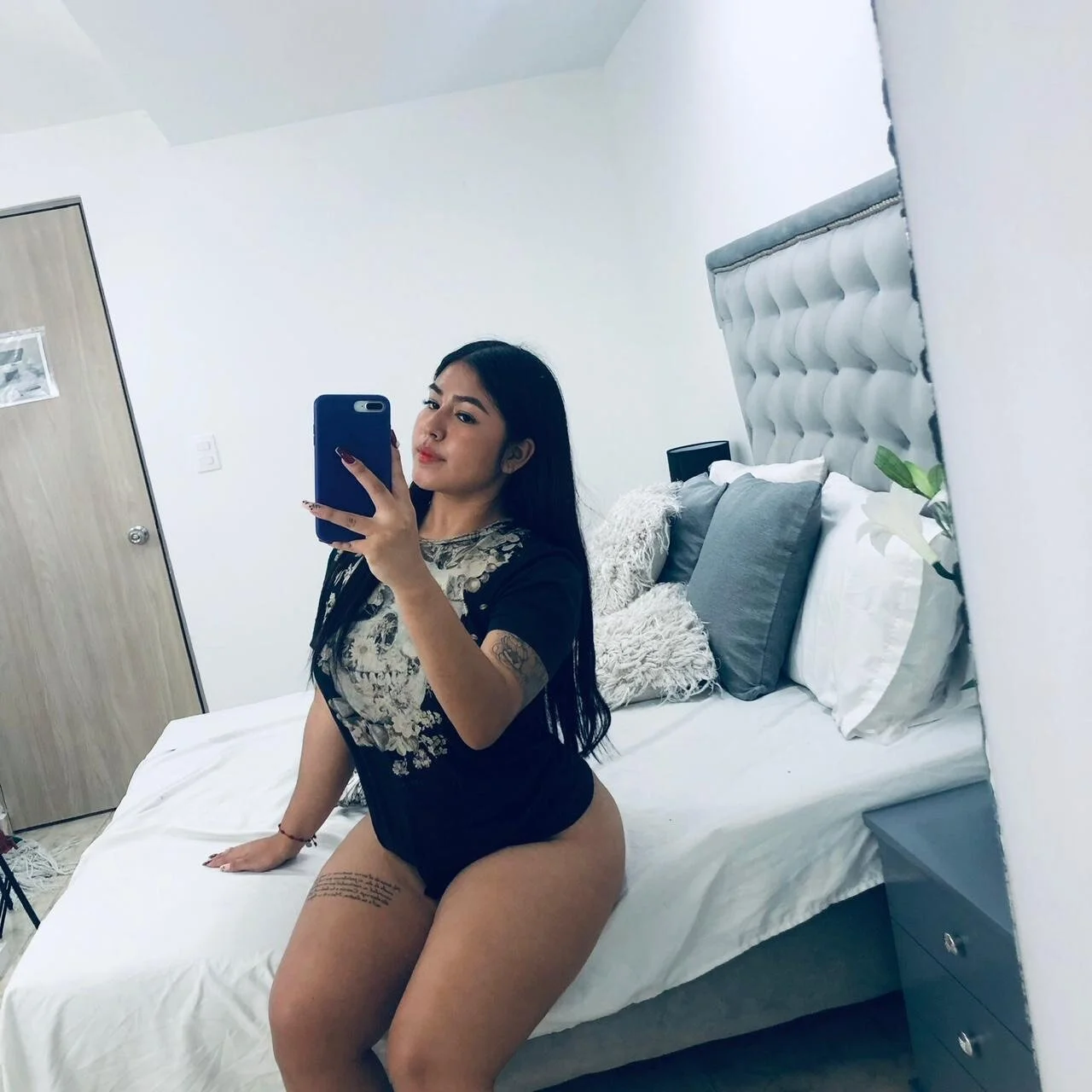 XXX Porn Photo of Nude EmmaRossem 14
