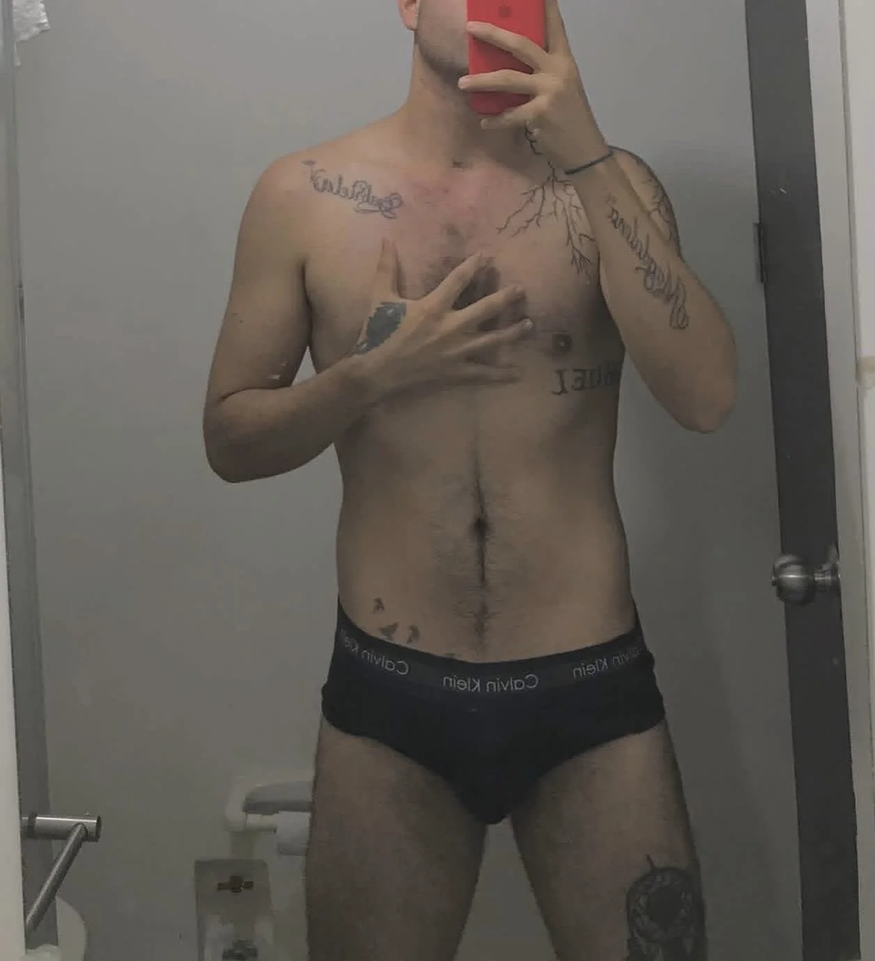 XXX Porn Photo of Nude JhanHeat 18