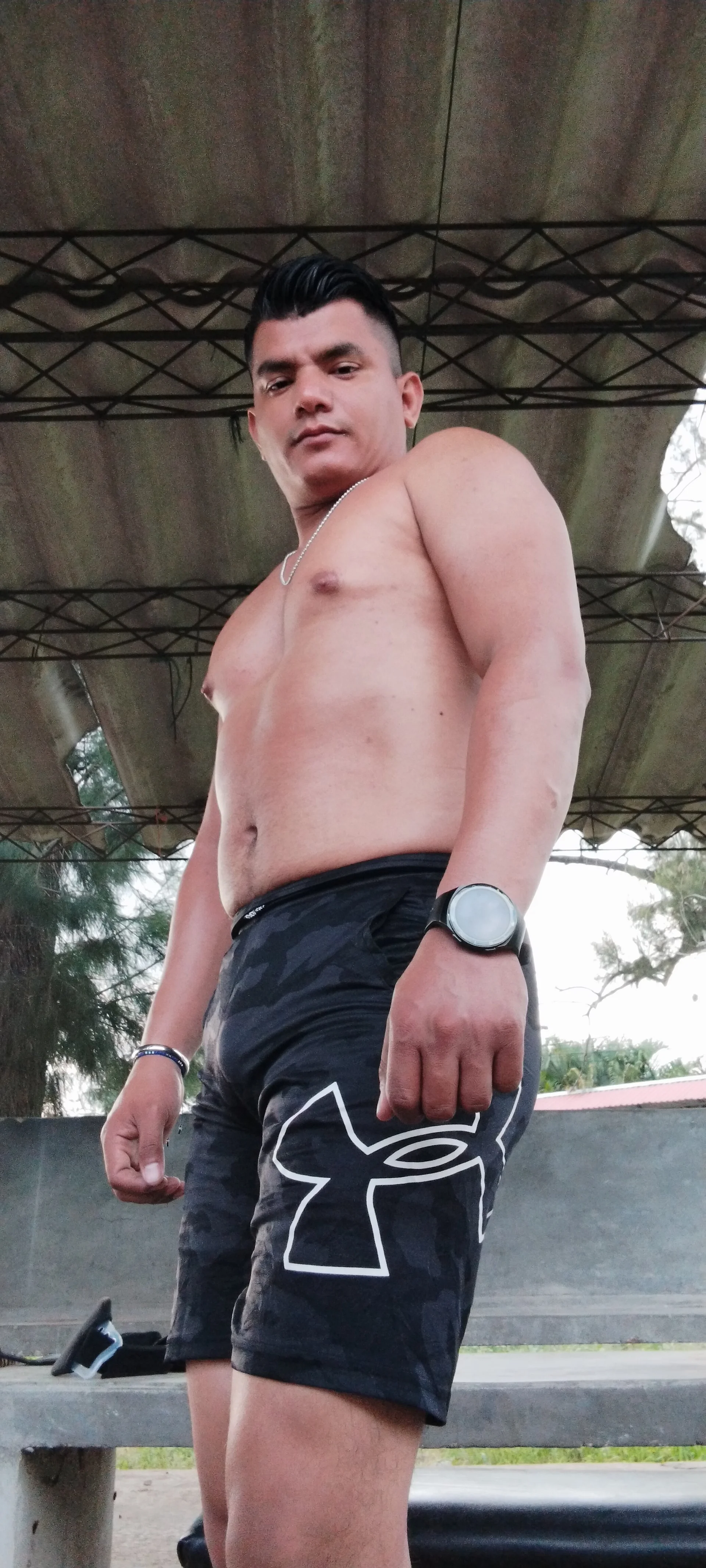 XXX Porn Photo of Nude DanRiveHN 17