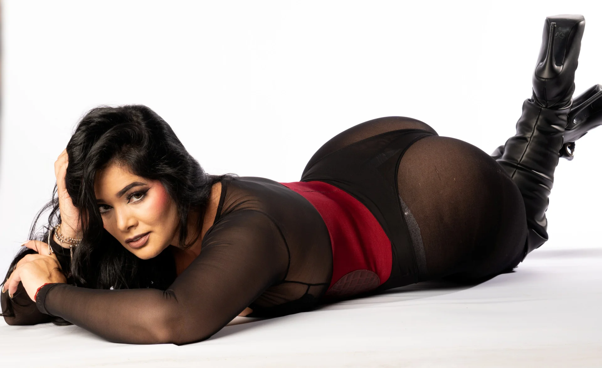 XXX Porn Photo of Nude Salmavalentino 37