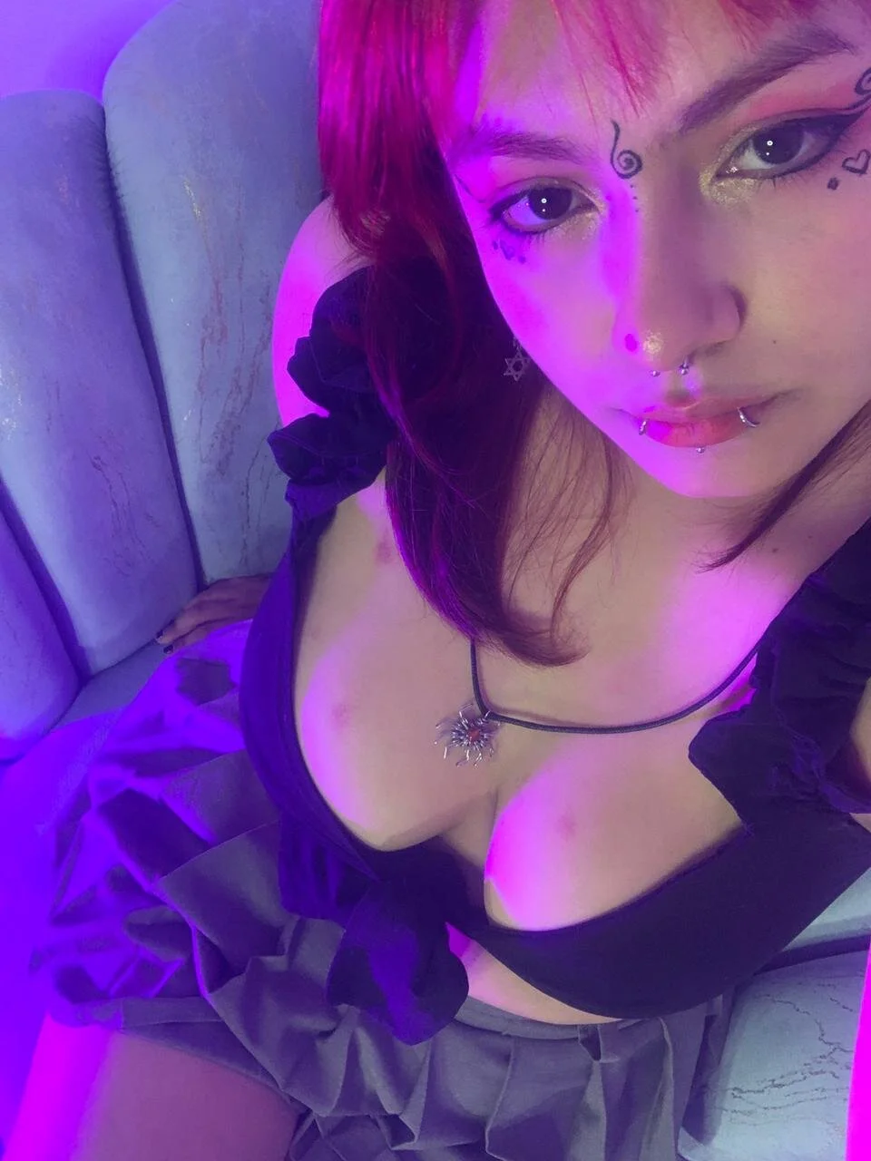 XXX Porn Photo of Nude red__cherry_ 3