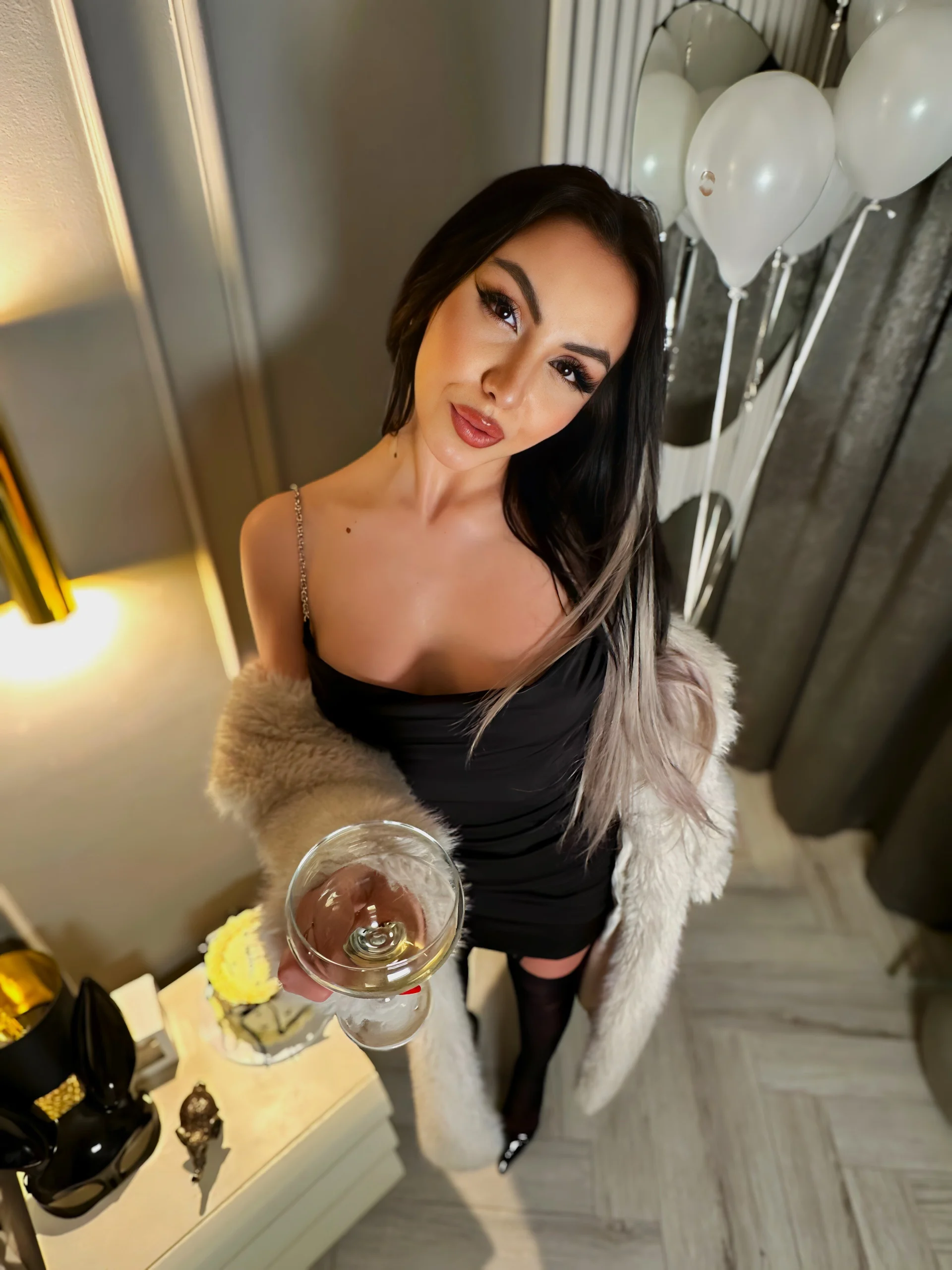 XXX Porn Photo of Nude RileyHeaven 70