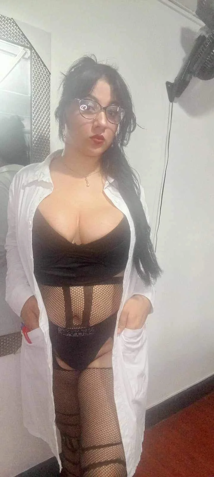 XXX Porn Photo of Nude rosebigboobs 16