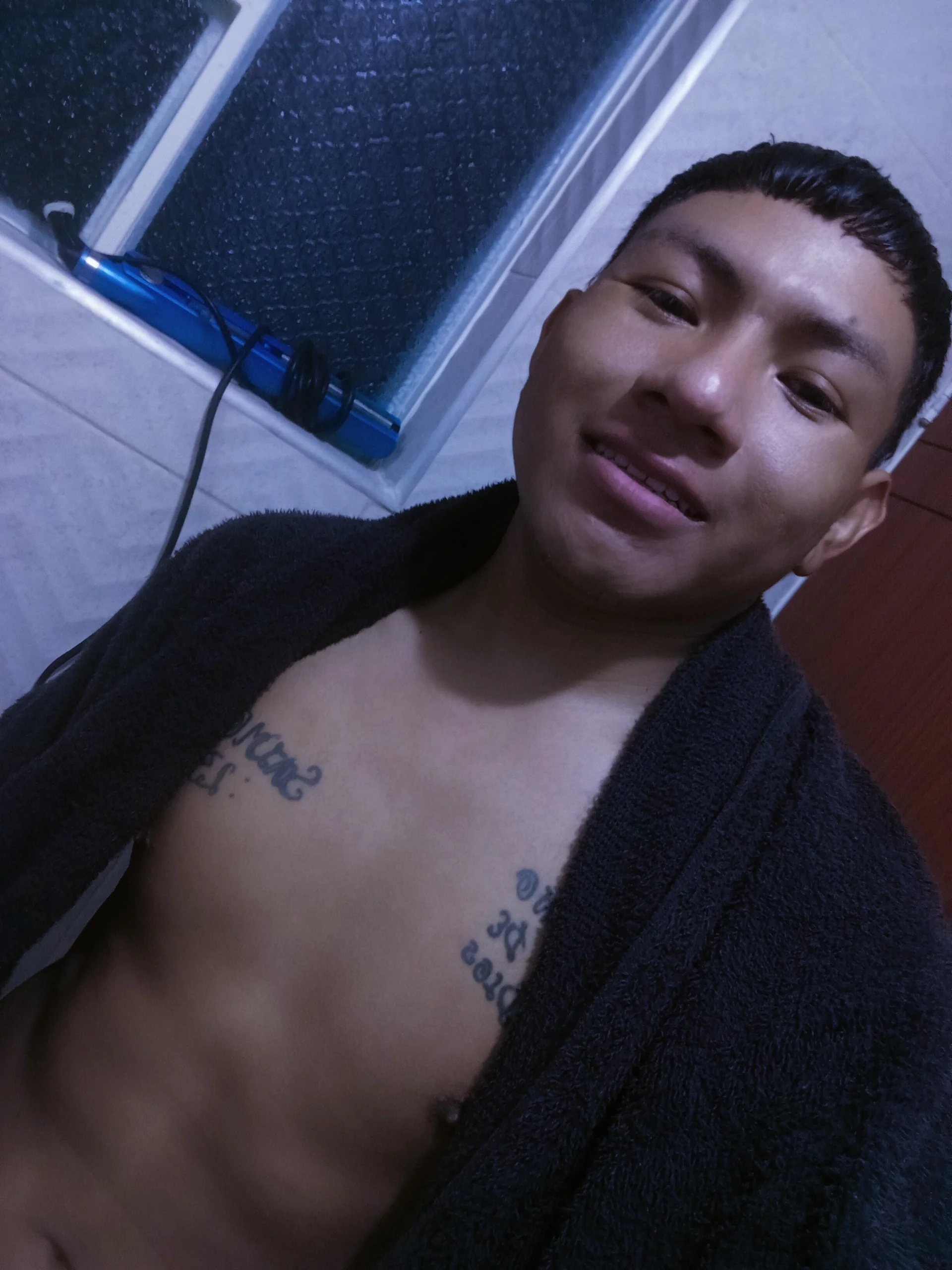 XXX Porn Photo of Nude tomademileche 1