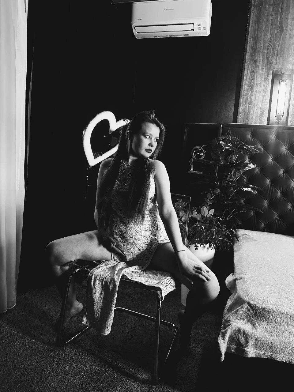 XXX Porn Photo of Nude RedDoll_ 69