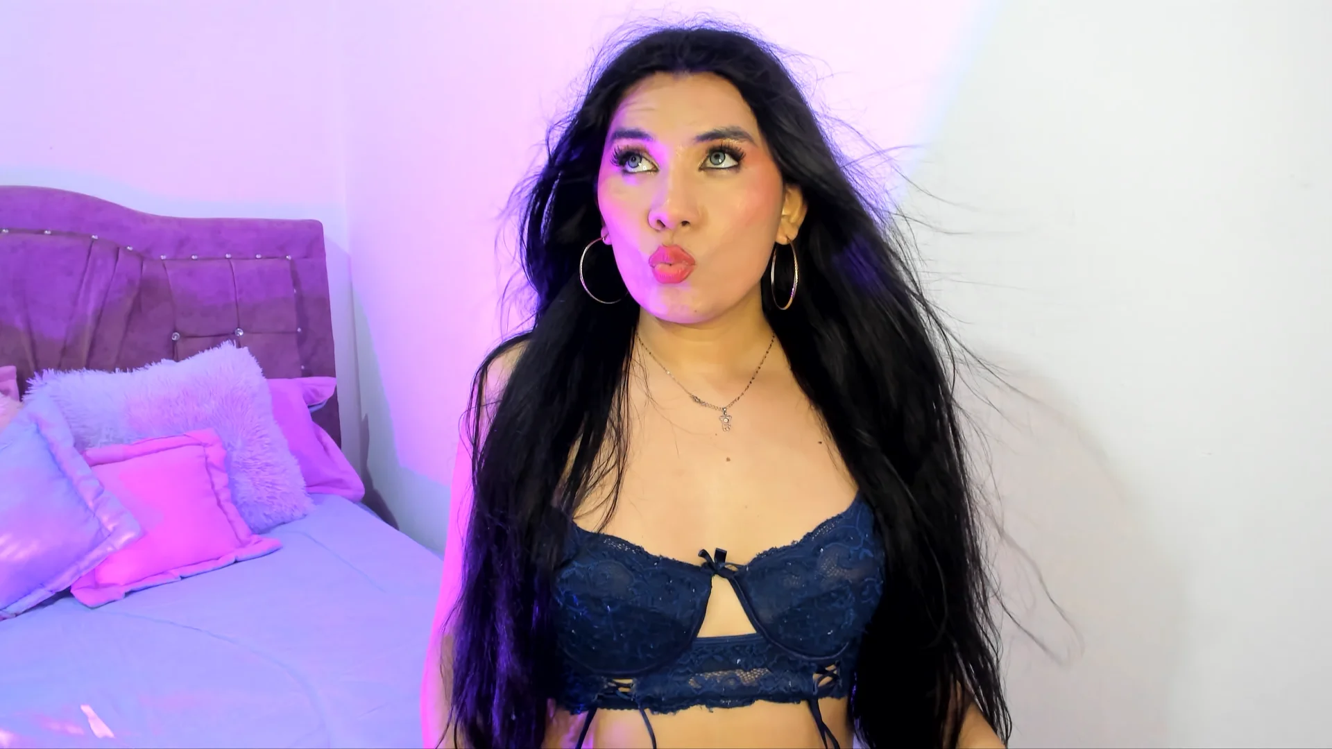 XXX Porn Photo of Nude yourlatina_emely 15