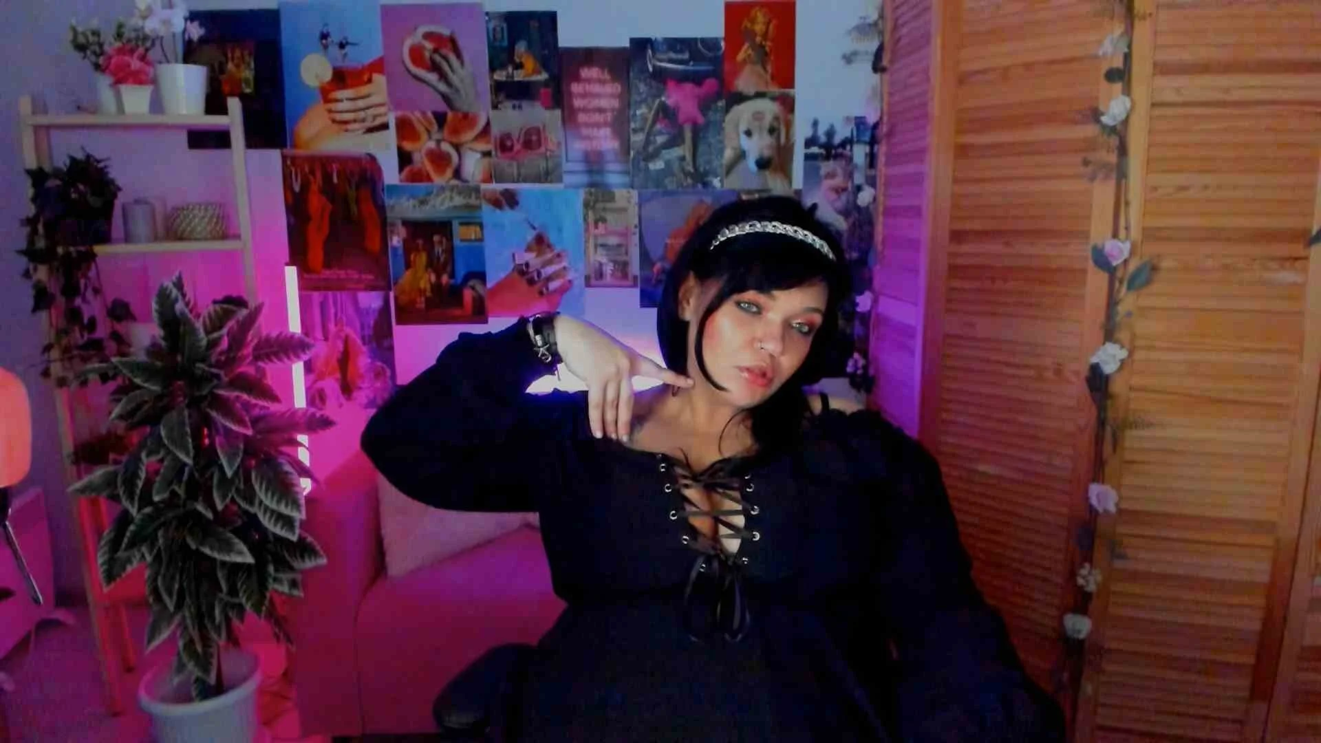 XXX Porn Photo of Nude MaryHarrys 35
