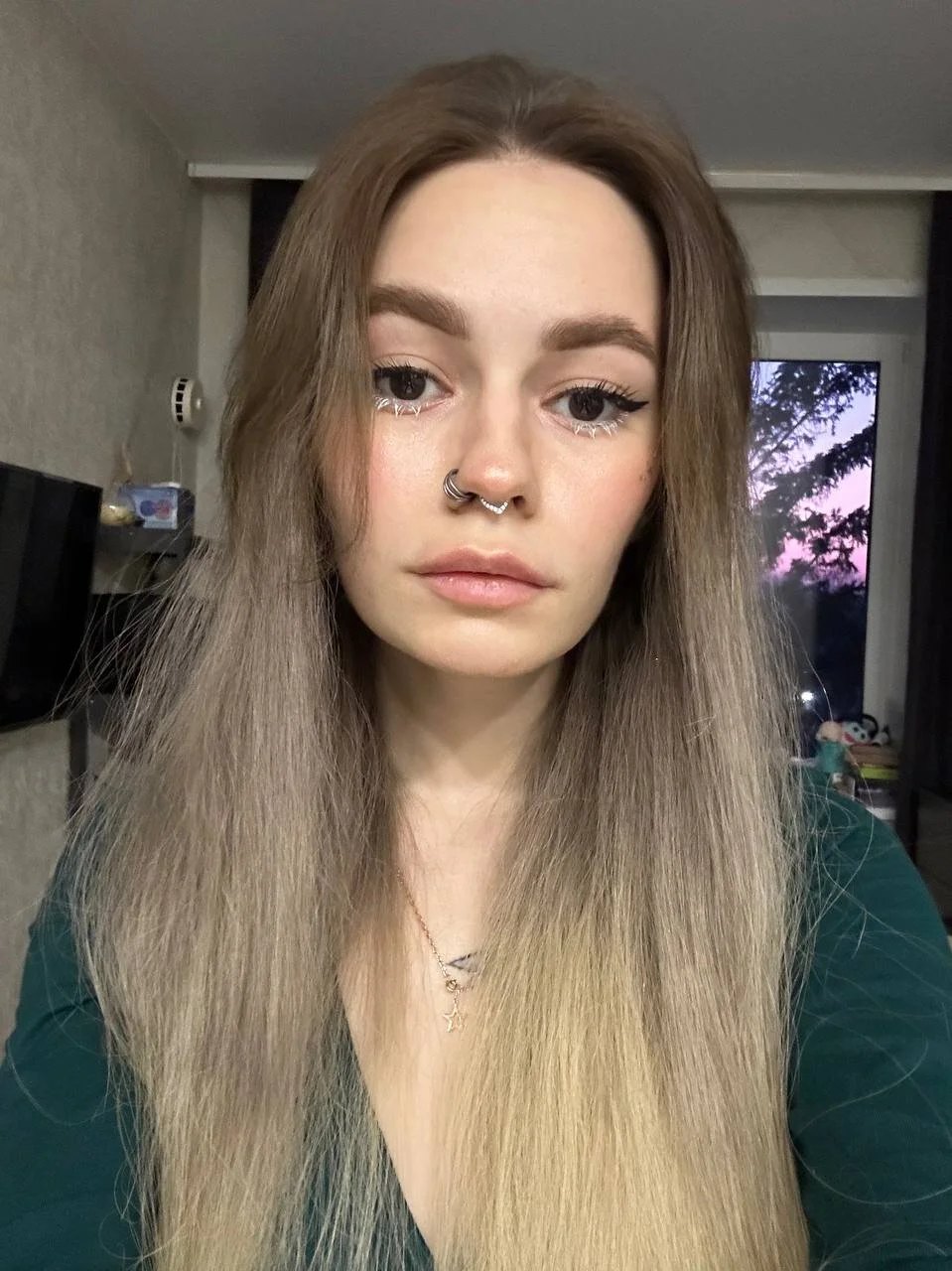 XXX Porn Photo of Nude girl_with_snaketatto0 4