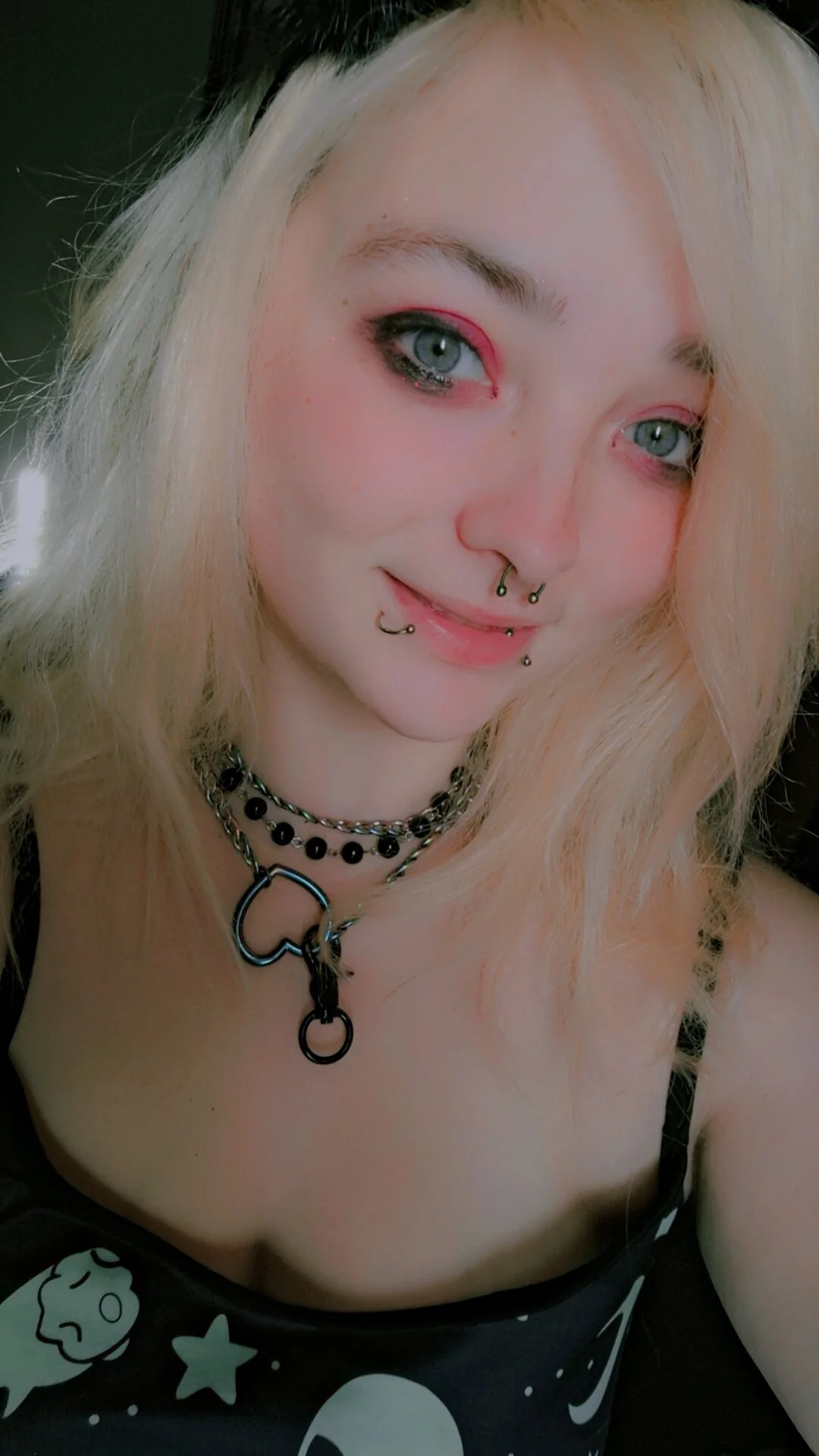 XXX Porn Photo of Nude YourSubmissvePrincess 3