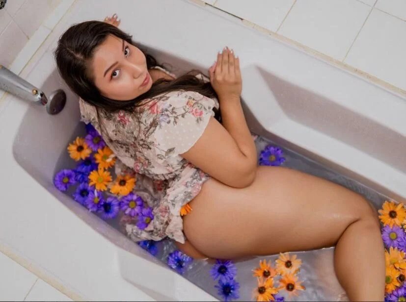 XXX Porn Photo of Nude Isabella_Daniell 21