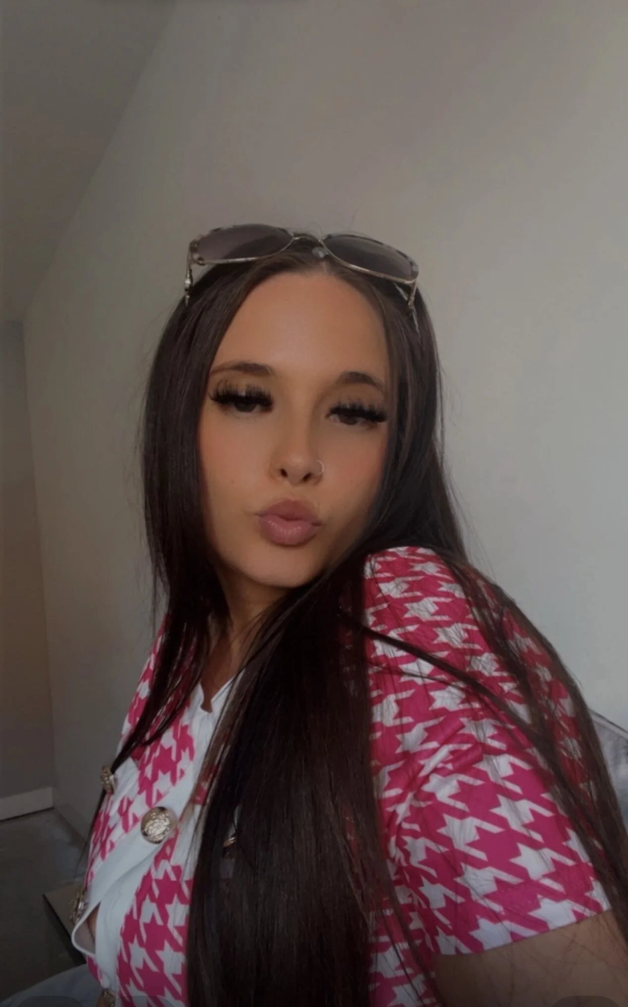 XXX Porn Photo of Nude LollyLooLooxox 6
