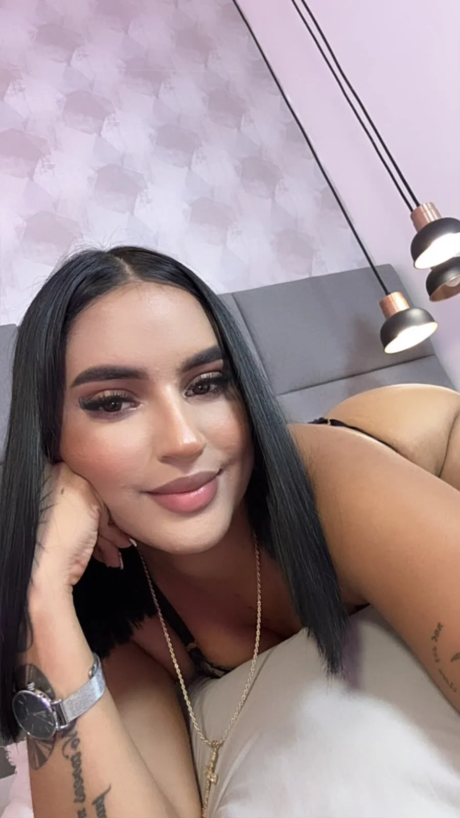 XXX Porn Photo of Nude Emily_luve 5