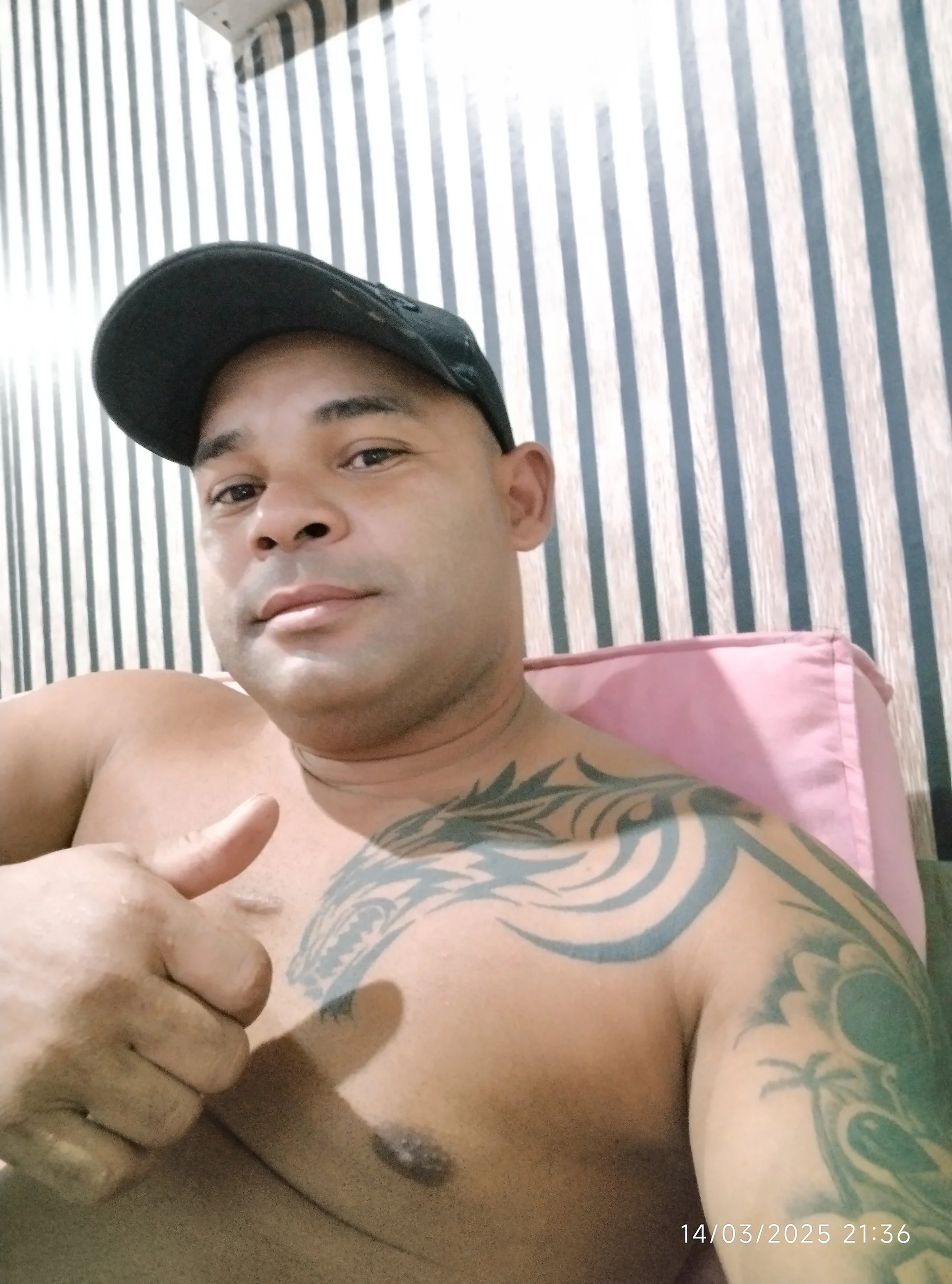 XXX Porn Photo of Nude Jonh_87 1