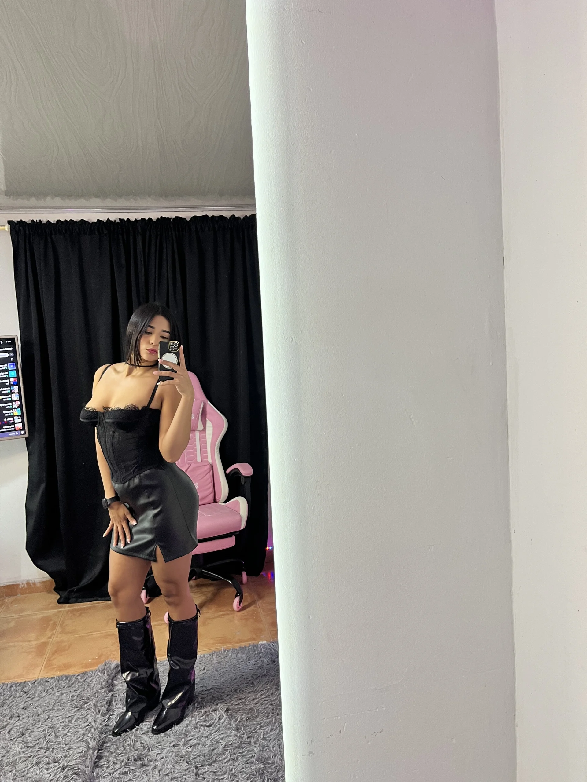 XXX Porn Photo of Nude GraceWallace_ 141
