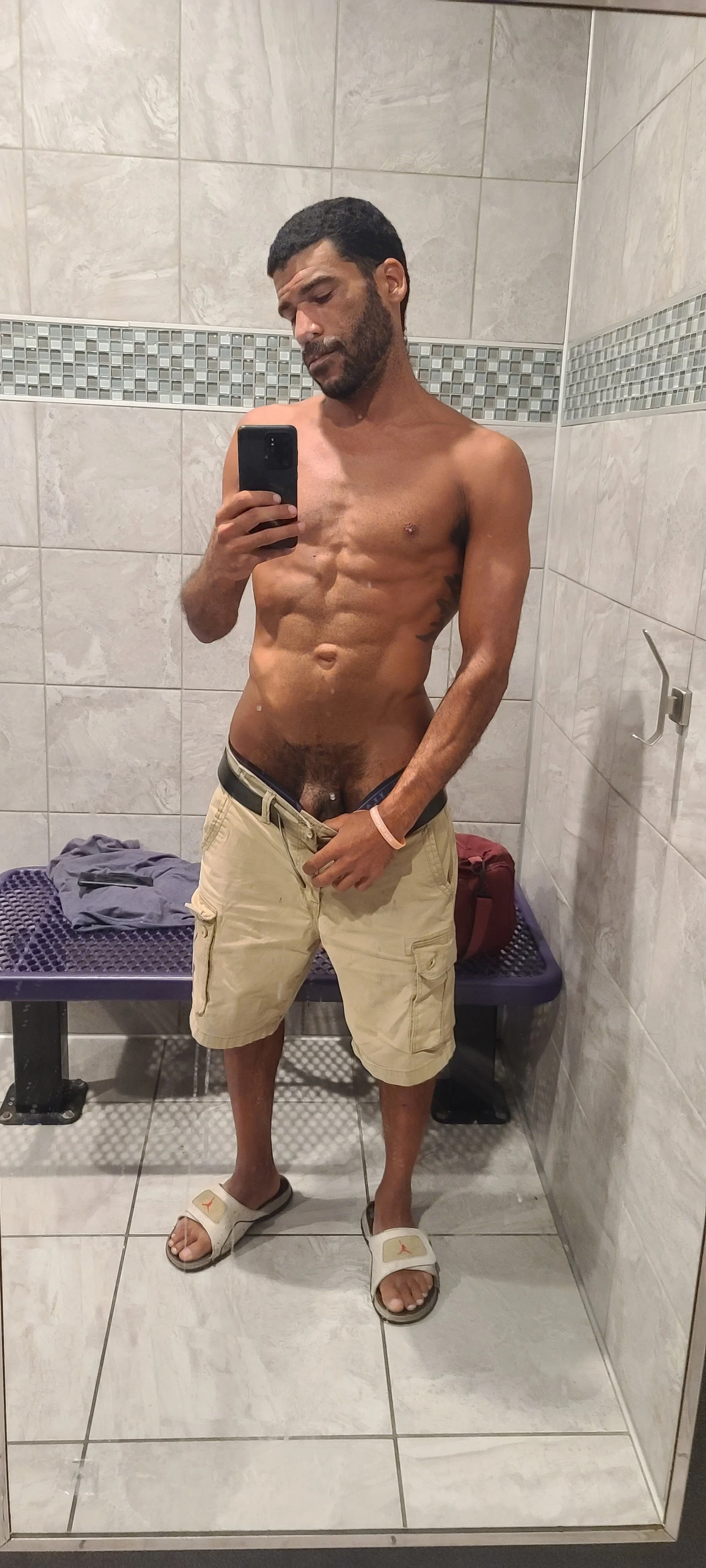 XXX Porn Photo of Nude GuyInNY 1