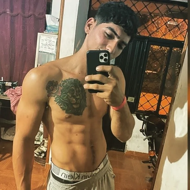 XXX Porn Photo of Nude Rich_boy01 5