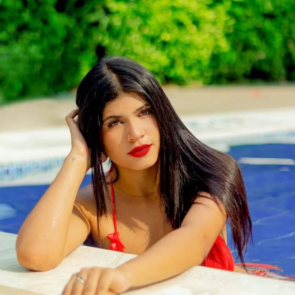 XXX Porn Photo of Nude Elahia__marquez 5