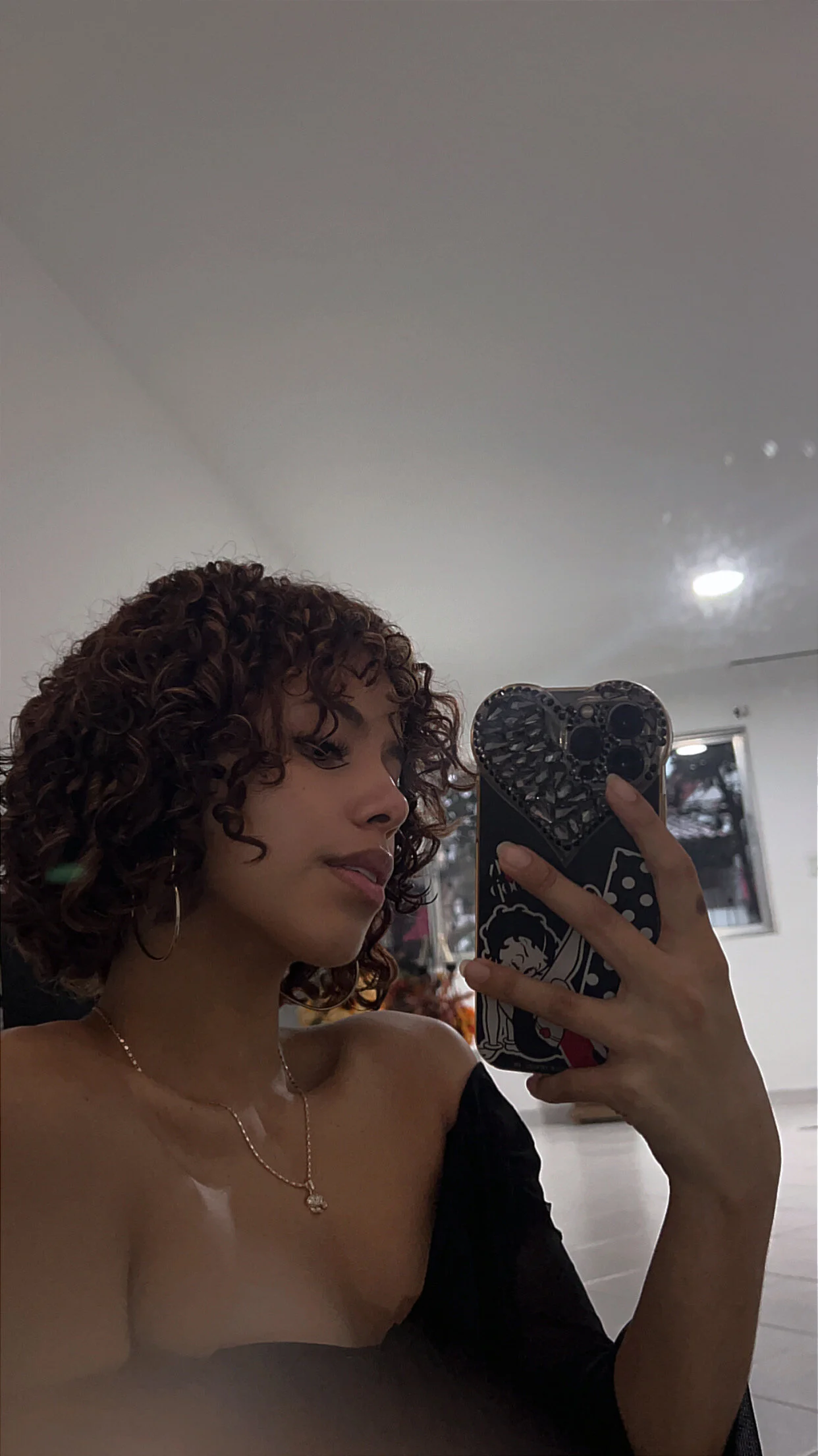XXX Porn Photo of Nude liliwatsonj 5