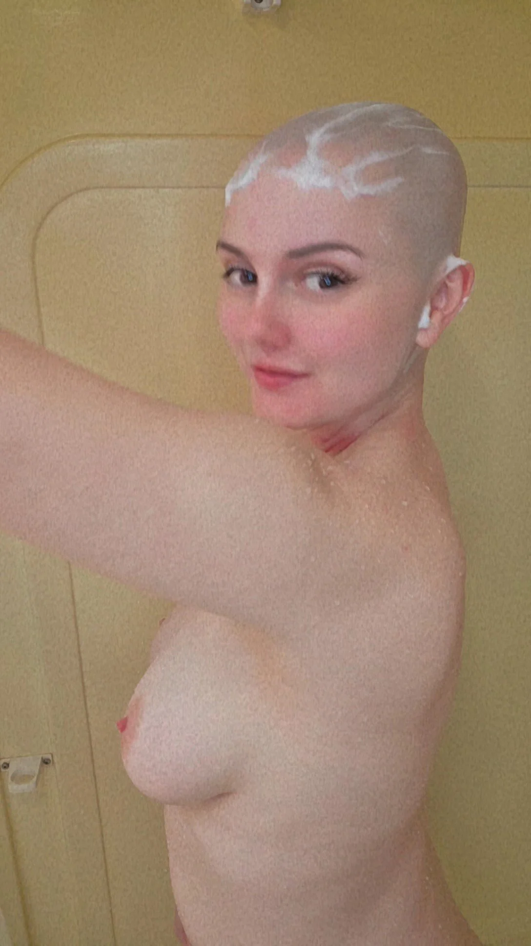 XXX Porn Photo of Nude RedRideher23 15