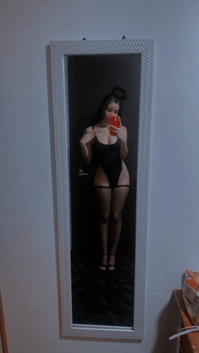 XXX Porn Photo of Nude Hips_hannah 18