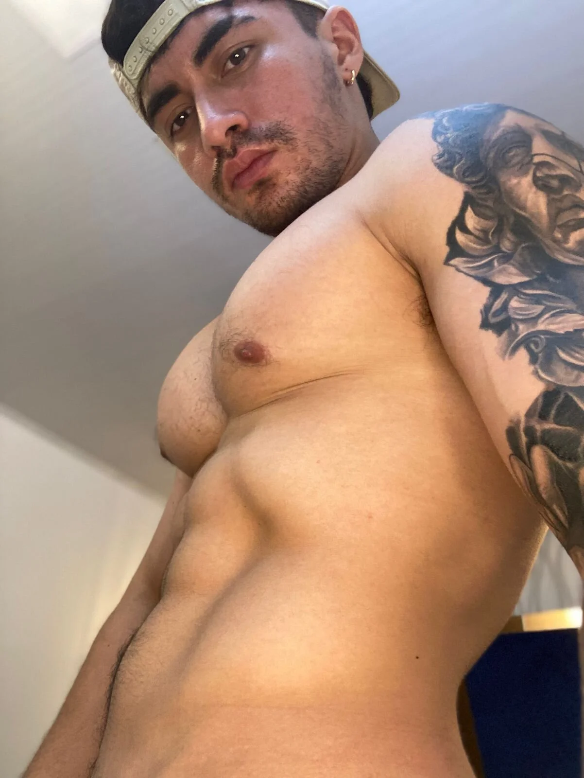 XXX Porn Photo of Nude Brad_Summer 81