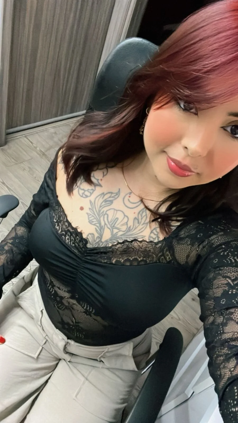 XXX Porn Photo of Nude Hinatta-Tatto1 2