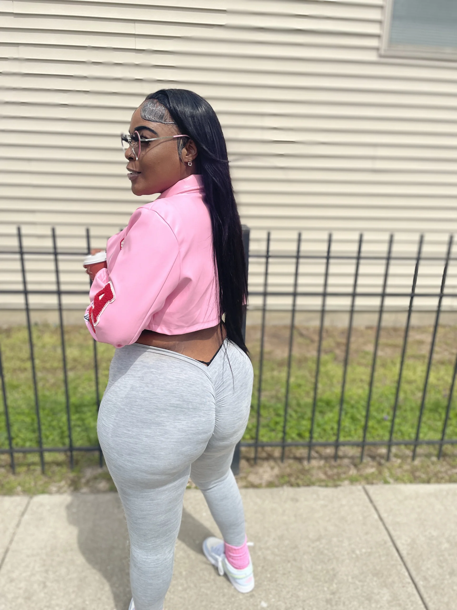 XXX Porn Photo of Nude damnshegotass 1