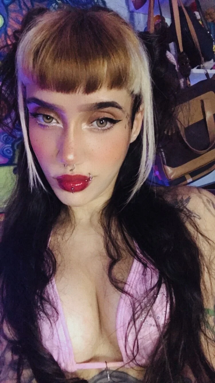 XXX Porn Photo of Nude Statseed 95
