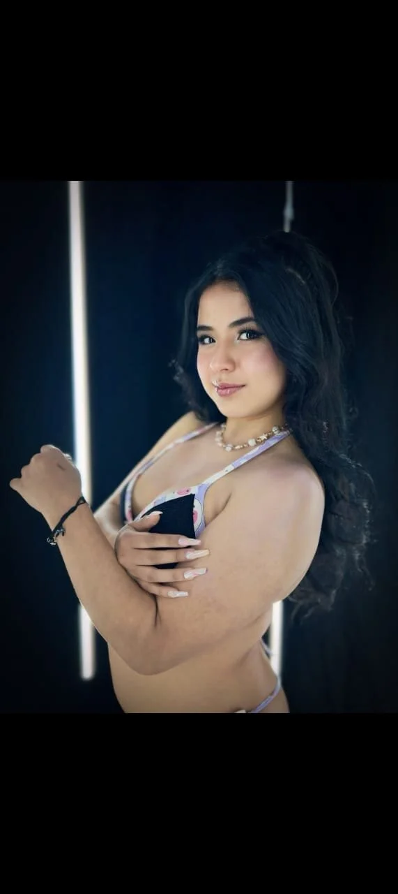 XXX Porn Photo of Nude gaby_harris 4