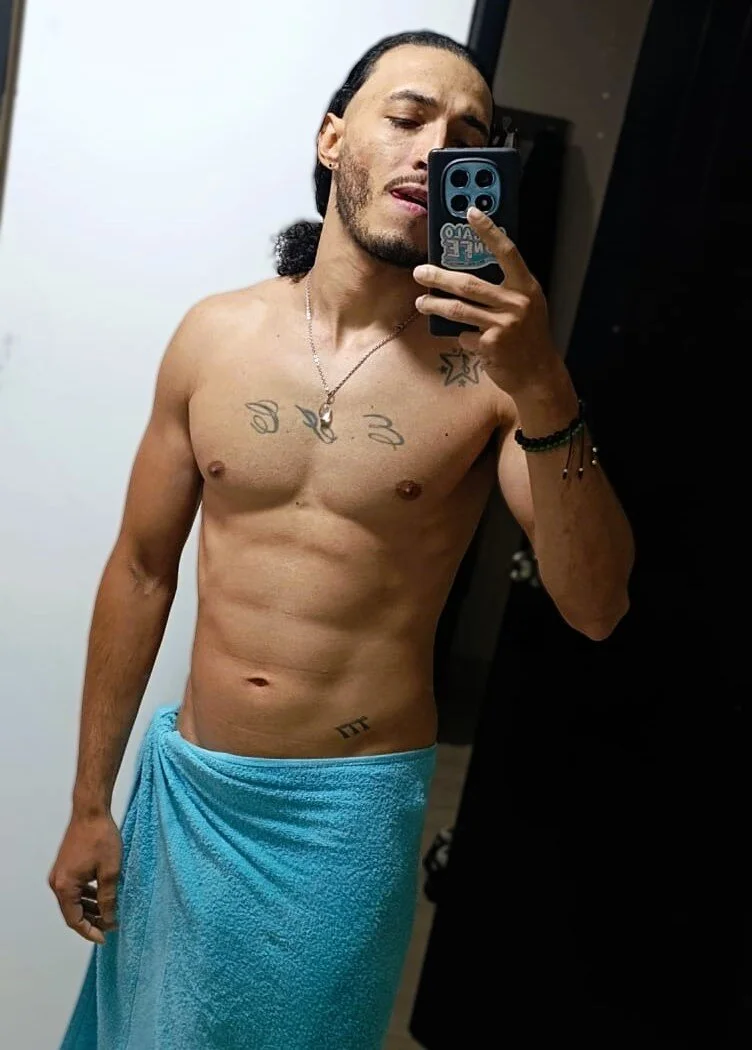 XXX Porn Photo of Nude Grant_Irons 3