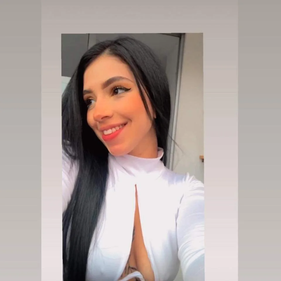 XXX Porn Photo of Nude vane_lopez_ 3