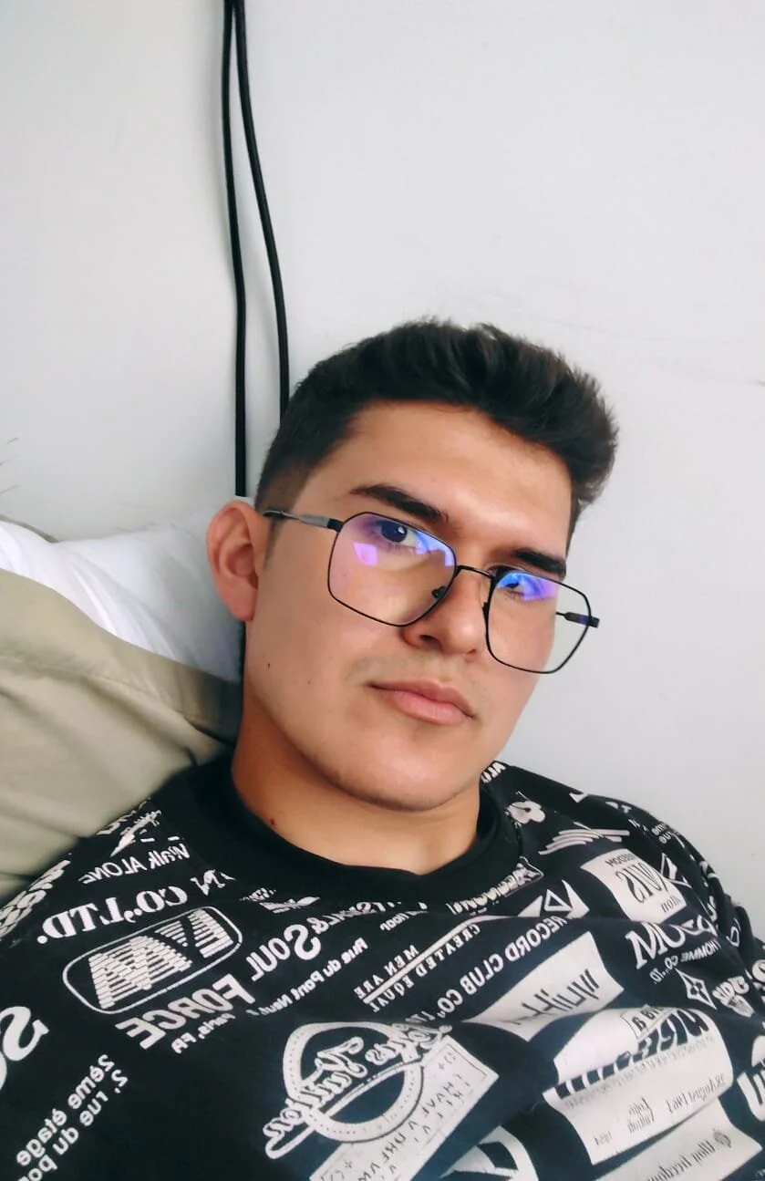 XXX Porn Photo of Nude Cesrcolombiano 2
