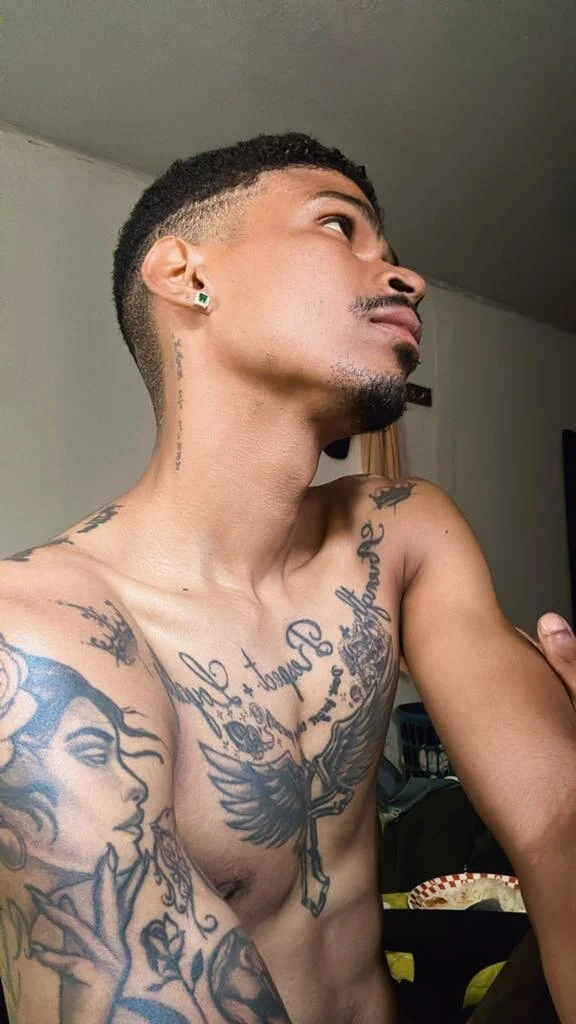 XXX Porn Photo of Nude Lokitocrazy19 1